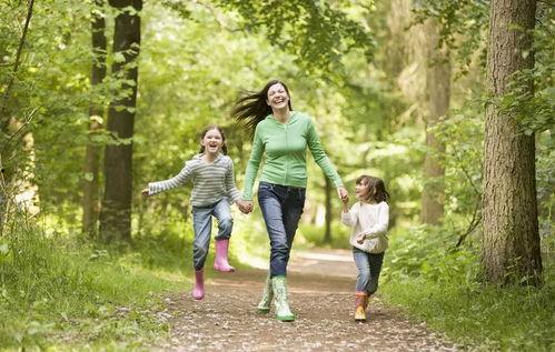 妈妈别哭之寻母归家,寻母归家，跨越时空的亲情之旅